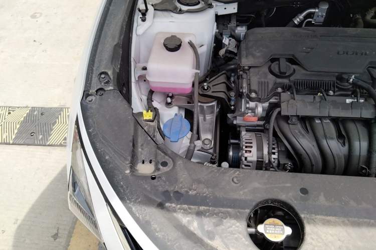 Used Hyundai ix35 2023 Musso 2.0L Deluxe Edition DLX Engine Bay Right