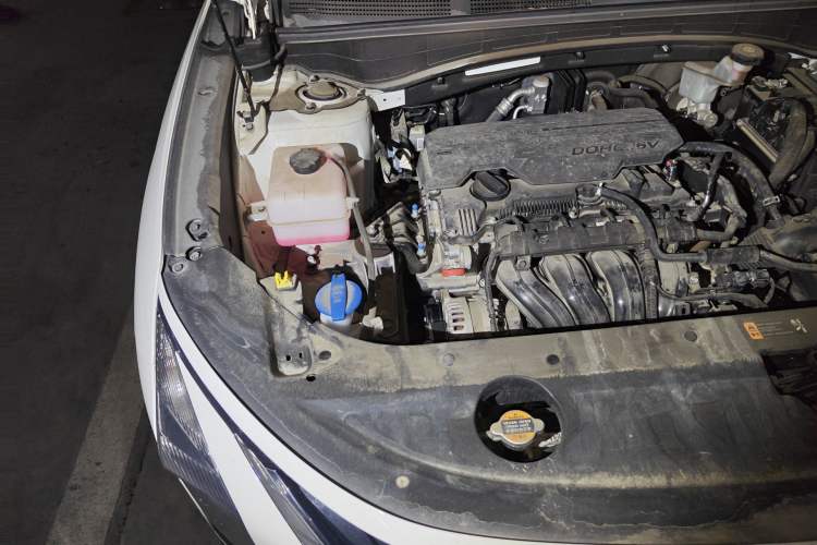 Used Hyundai ix35 2023 Musso 2.0L Deluxe Edition DLX Engine Bay Right