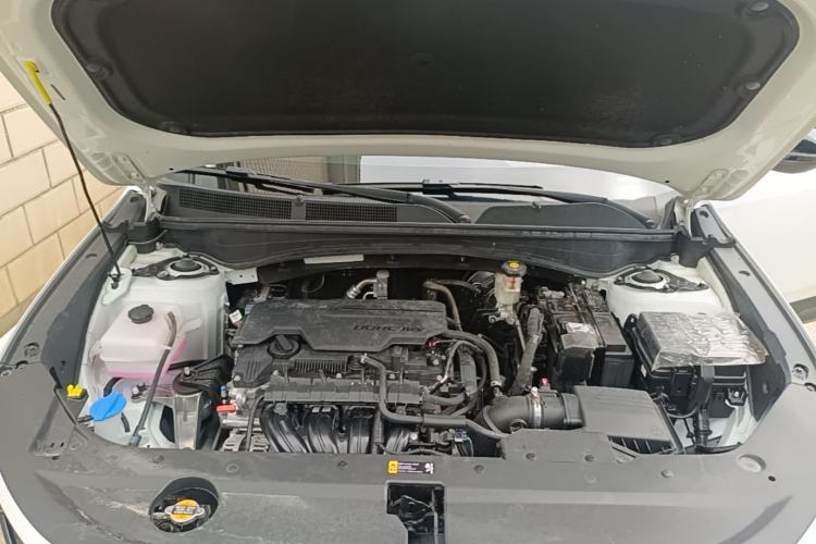 Used Hyundai ix35 2023 Musso 2.0L Deluxe Edition DLX Engine Bay