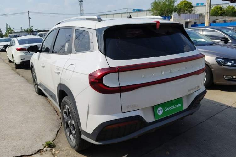 Used Hyundai ix35 2023 Musso 2.0L Deluxe Edition DLX Exterior 2