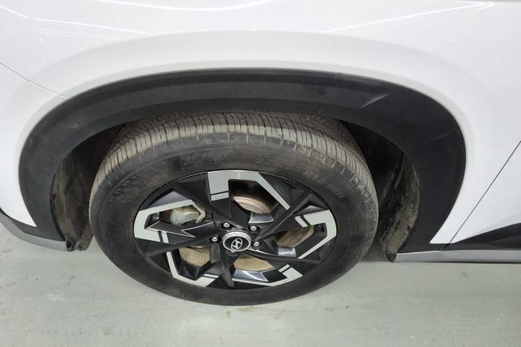 Used Hyundai ix35 2023 Musso 2.0L Prestige LUX Edition Exterior 4