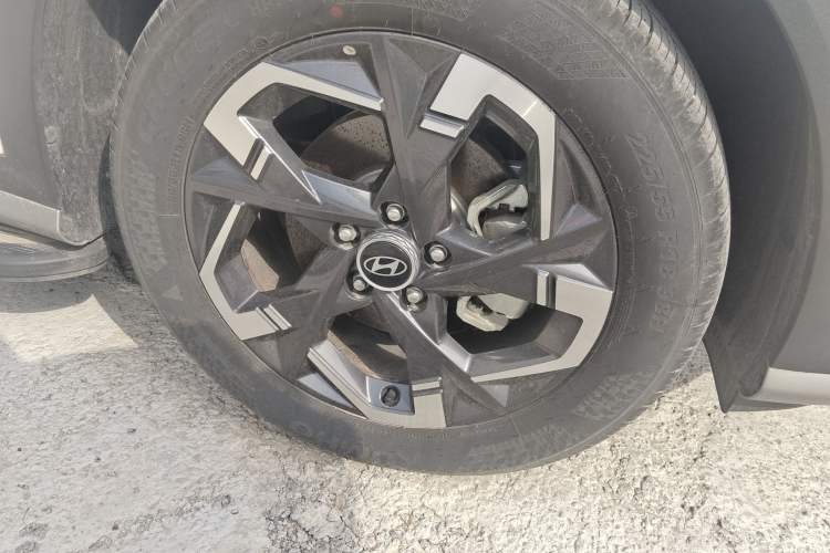 Used Hyundai ix35 2023 Musso 2.0L Deluxe Edition DLX Exterior 7