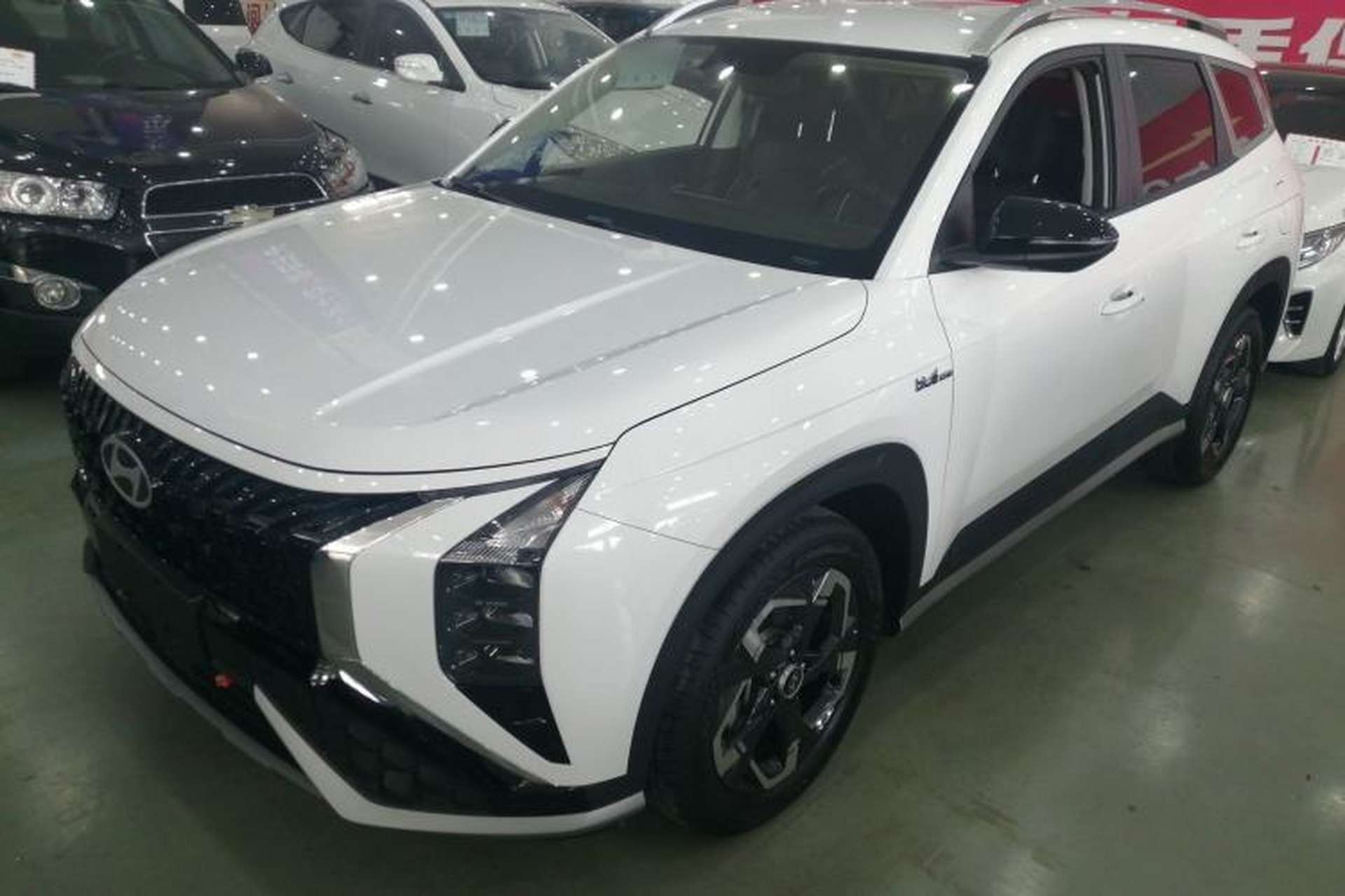Used Hyundai ix35 2023 Musso 2.0L Deluxe Edition DLX Front Left 45 Deg