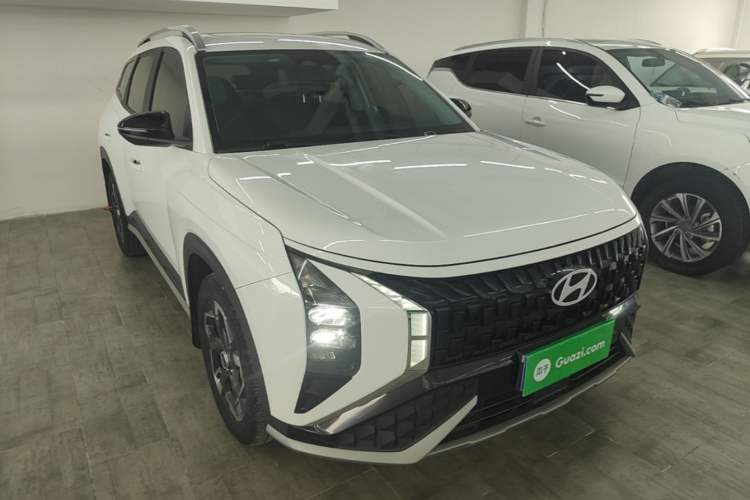 Used Hyundai ix35 2023 Musso 2.0L Deluxe Edition DLX Front Right 45 Deg