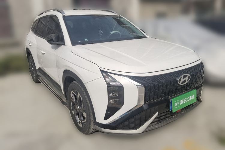 Used Hyundai ix35 2023 Musso 2.0L Deluxe Edition DLX Front Right 45 Deg
