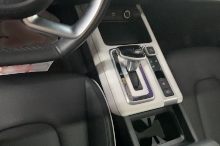 Used Hyundai ix35 2023 Musso 2.0L Deluxe Edition DLX Gear Lever