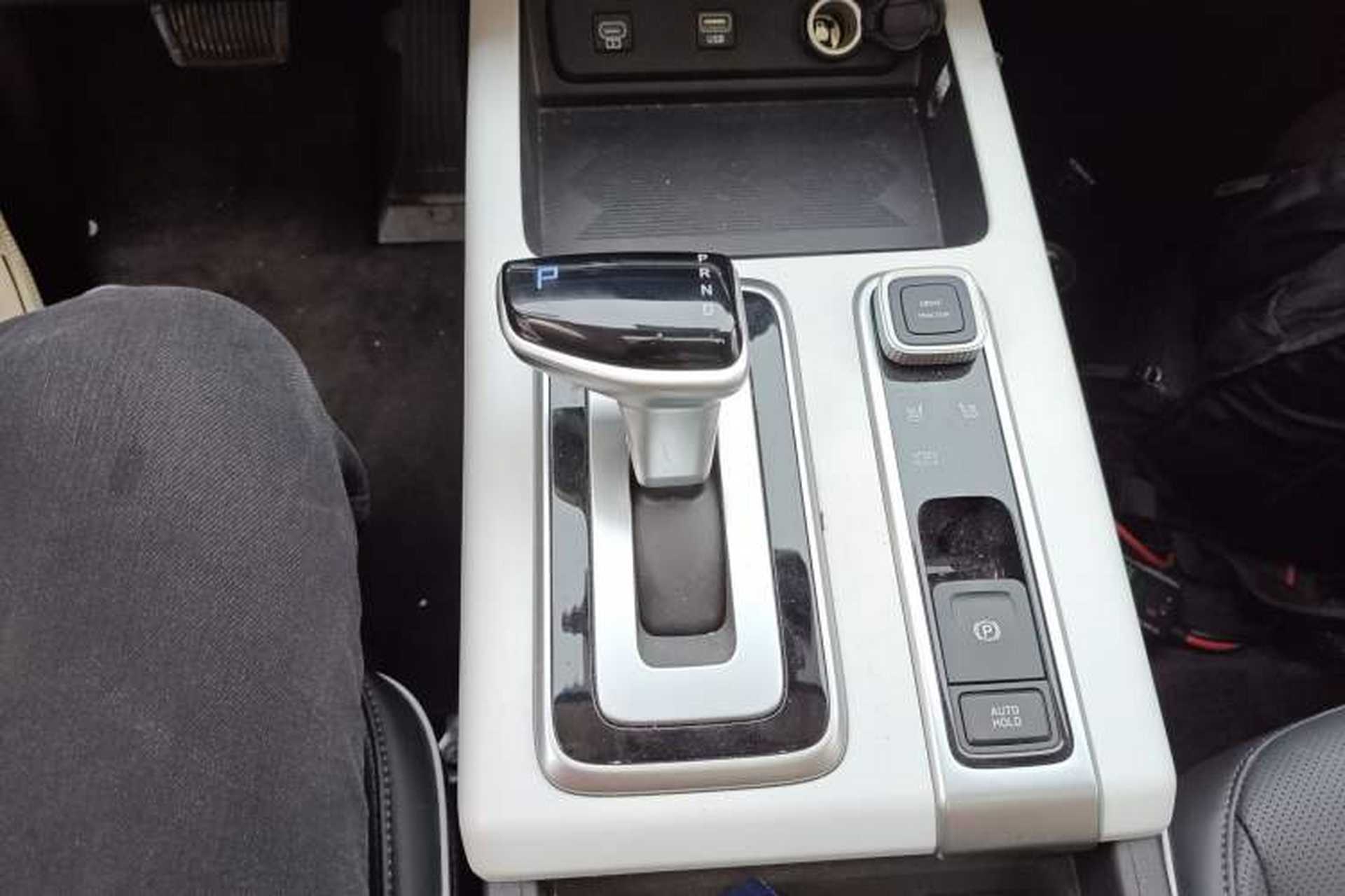 Used Hyundai ix35 2023 Musso 2.0L Deluxe Edition DLX Gear Lever