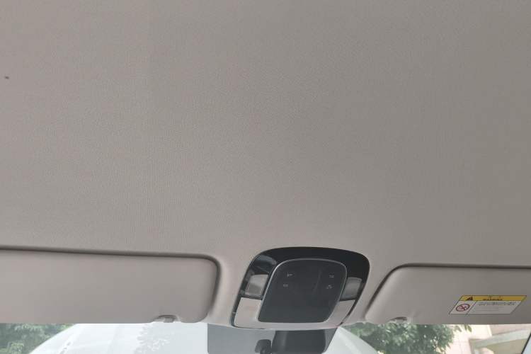 Used Hyundai ix35 2023 Musso 2.0L Deluxe Edition DLX Headliner