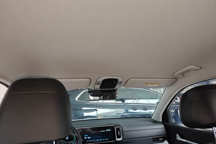 Used Hyundai ix35 2023 Musso 2.0L Deluxe Edition DLX Headliner
