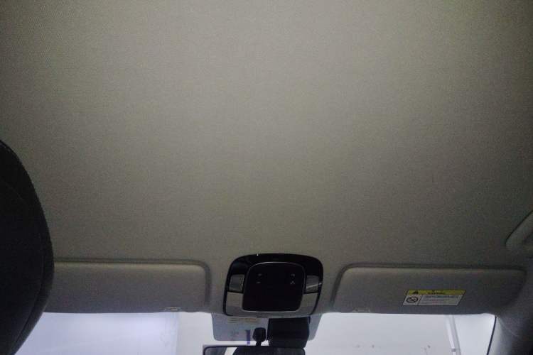 Used Hyundai ix35 2023 Musso 2.0L Deluxe Edition DLX Headliner