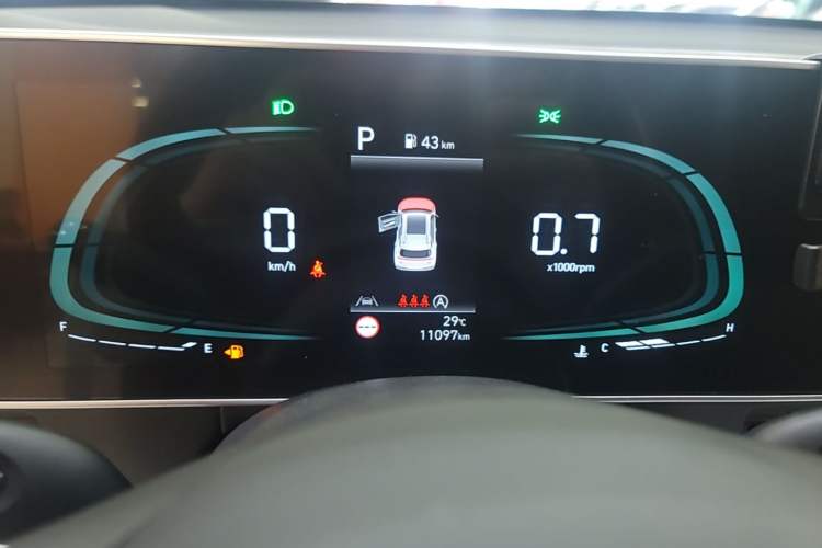 Used Hyundai ix35 2023 Musso 2.0L Deluxe Edition DLX Instrument Cluster