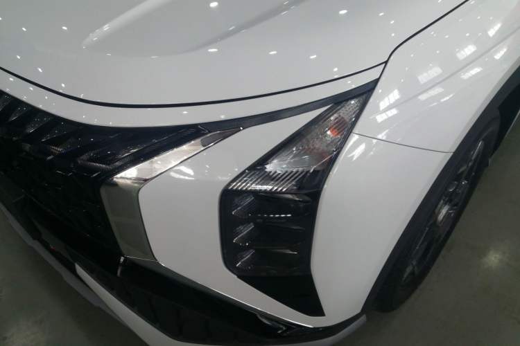 Used Hyundai ix35 2023 Musso 2.0L Deluxe Edition DLX Left Front Headlight