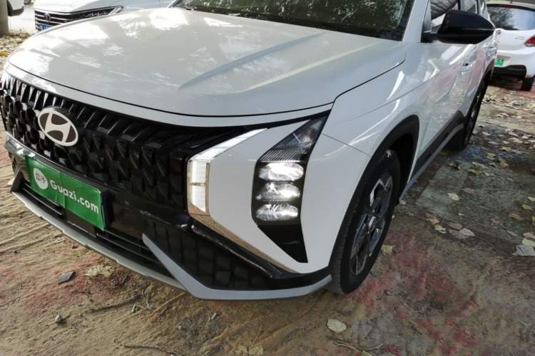 Used Hyundai ix35 2023 Musso 2.0L Deluxe Edition DLX Left Front Headlight