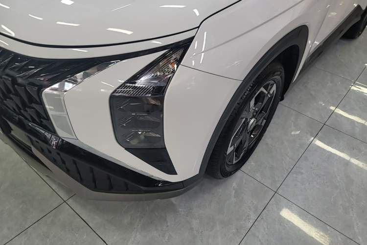 Used Hyundai ix35 2023 Musso 2.0L Deluxe Edition DLX Left Front Headlight
