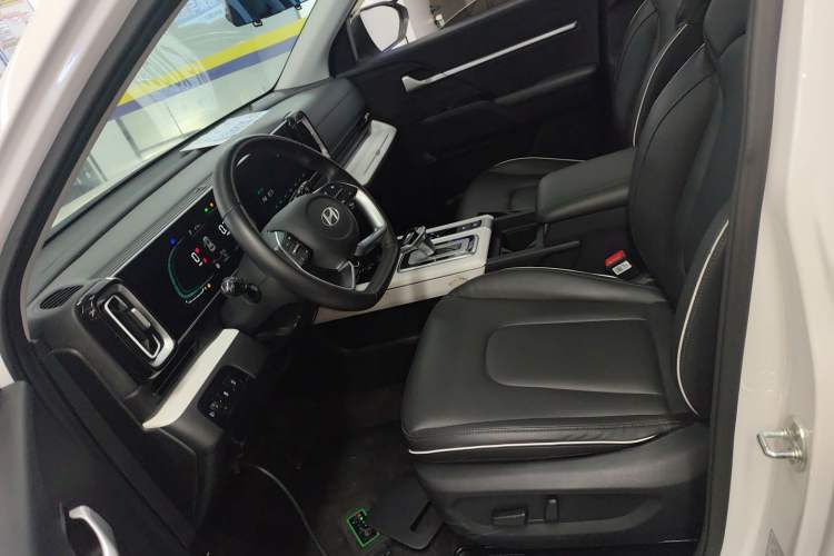 Used Hyundai ix35 2023 Musso 2.0L Deluxe Edition DLX Left Front Seat