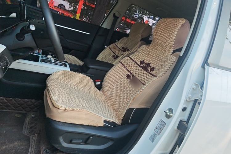 Used Hyundai ix35 2023 Musso 2.0L Flagship Edition TOP Left Front Seat