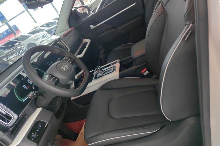 Used Hyundai ix35 2023 Musso 2.0L Deluxe Edition DLX Left Front Seat