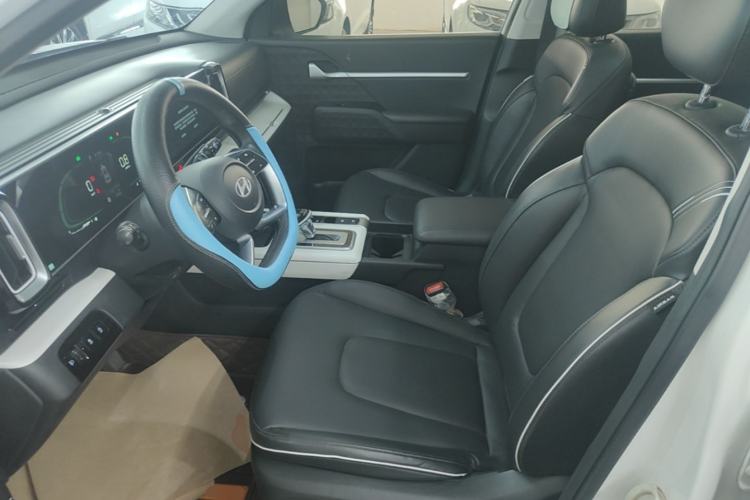 Used Hyundai ix35 2023 Musso 2.0L Deluxe Edition DLX Left Front Seat
