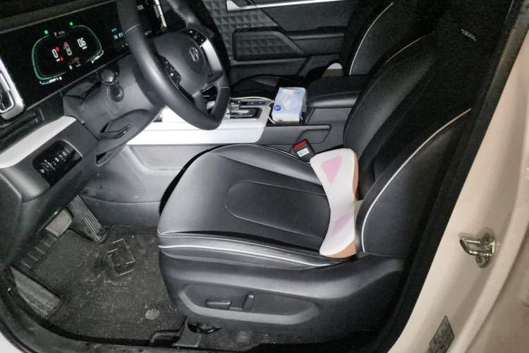 Used Hyundai ix35 2023 Musso 2.0L Deluxe Edition DLX Left Front Seat