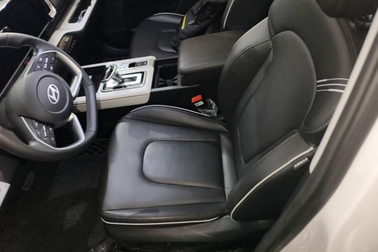 Used Hyundai ix35 2023 Musso 2.0L Deluxe Edition DLX Left Front Seat