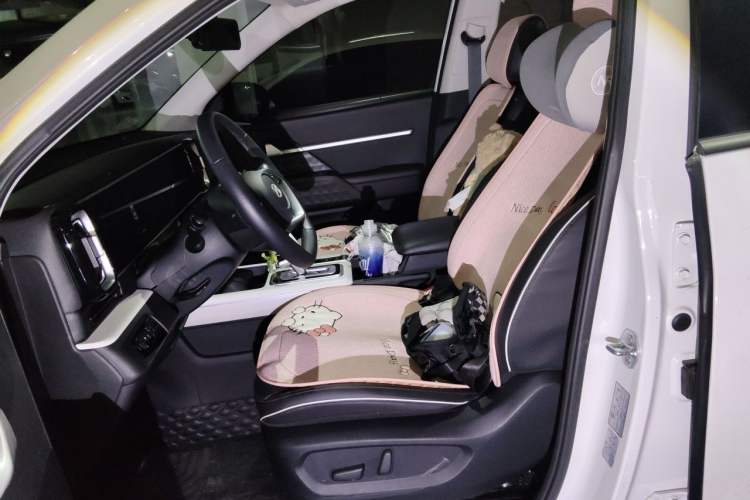 Used Hyundai ix35 2023 Musso 2.0L Deluxe Edition DLX Left Front Seat