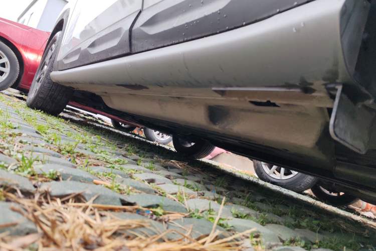 Used Hyundai ix35 2023 Musso 2.0L Prestige LUX Edition Left Side Sill
