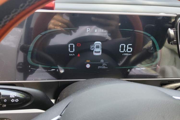 Used Hyundai ix35 2023 Musso 2.0L Prestige Yeyue Edition LUX Odometer Close Up