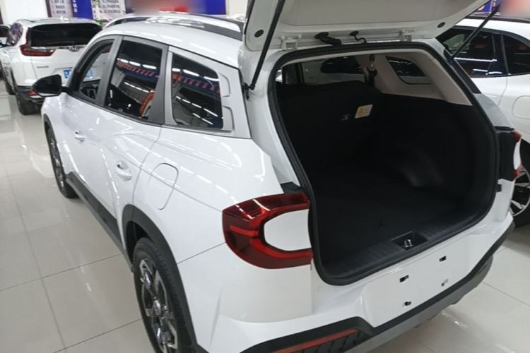 Used Hyundai ix35 2023 Musso 2.0L Deluxe Edition DLX Rear Left 45 Deg