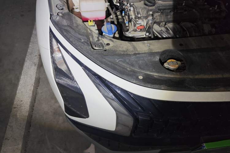Used Hyundai ix35 2023 Musso 2.0L Deluxe Edition DLX Right Front Headlight