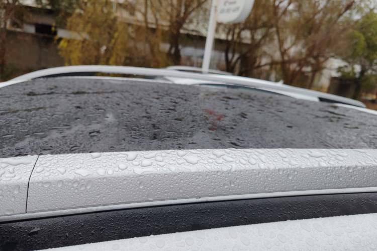 Used Hyundai ix35 2023 Musso 2.0L Prestige LUX Edition Roof