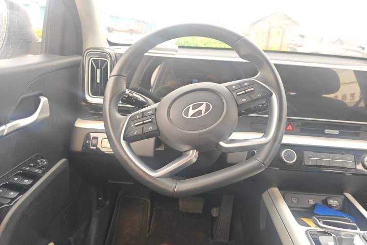 Used Hyundai ix35 2023 Musso 2.0L Deluxe Edition DLX Steering Wheel
