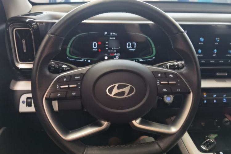 Used Hyundai ix35 2023 Musso 2.0L Deluxe Edition DLX Steering Wheel