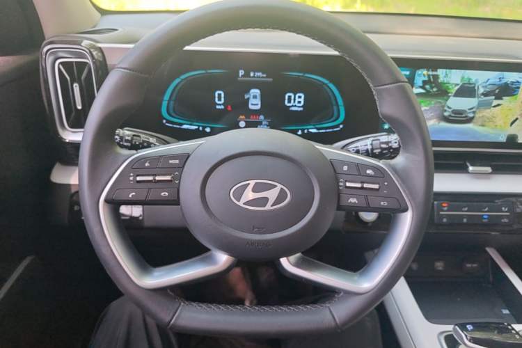 Used Hyundai ix35 2023 Musso 2.0L Flagship Edition TOP Steering Wheel