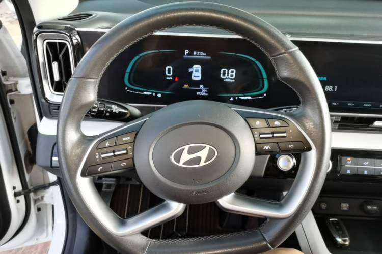 Used Hyundai ix35 2023 Musso 2.0L Deluxe Edition DLX Steering Wheel