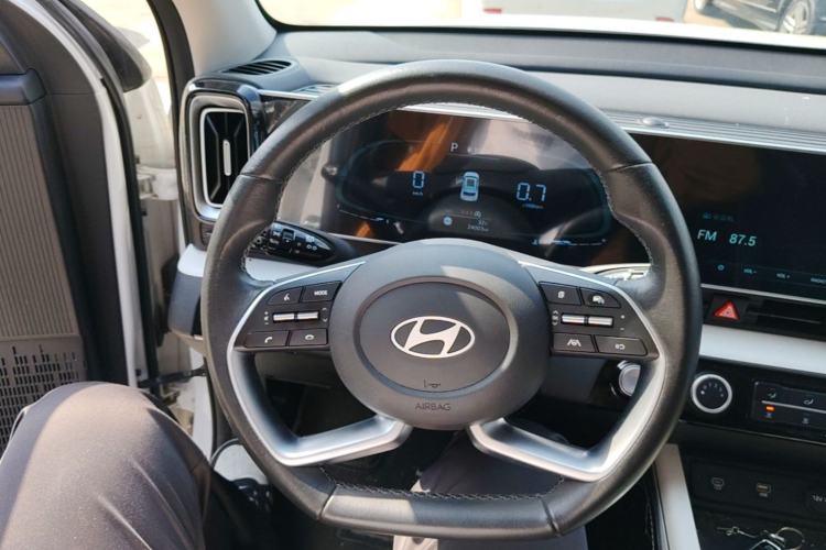 Used Hyundai ix35 2023 Musso 2.0L Deluxe Edition DLX Steering Wheel