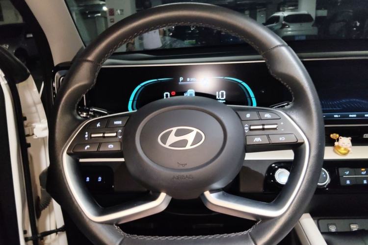 Used Hyundai ix35 2023 Musso 2.0L Deluxe Edition DLX Steering Wheel