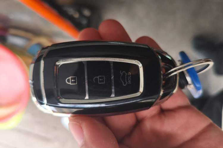 Used Hyundai ix35 2023 Musso 2.0L Prestige LUX Edition Vehicle Key