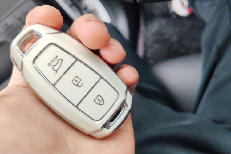 Used Hyundai ix35 2023 Musso 2.0L Prestige LUX Edition Vehicle Key