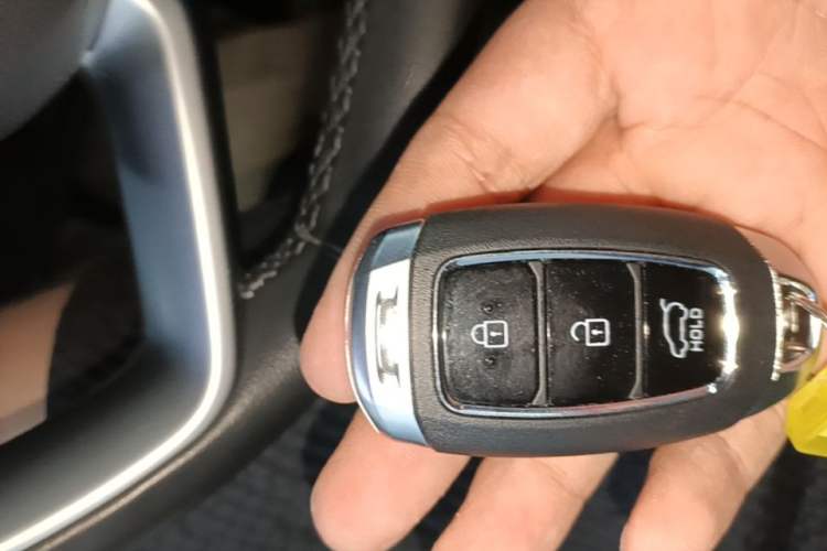 Used Hyundai ix35 2023 Musso 2.0L Deluxe Edition DLX Vehicle Key