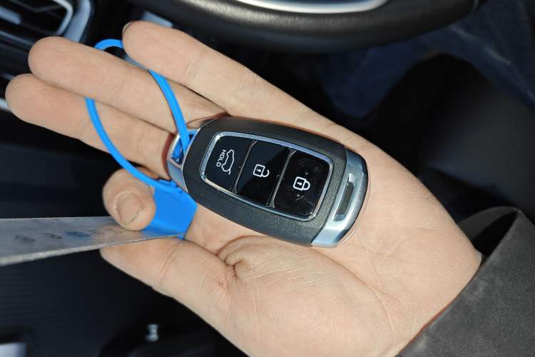 Used Hyundai ix35 2023 Musso 2.0L Deluxe Edition DLX Vehicle Key