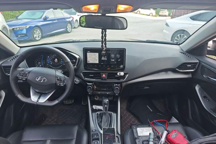 Used Hyundai Lafesta 2019 280TGDi Sport Edition China V Standard Center Console
