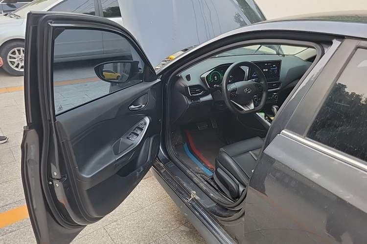 Used Hyundai Lafesta 2019 280TGDi Sport Edition China V Standard Driver Seat