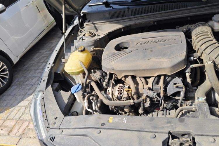 Used Hyundai Lafesta 2019 280TGDi Sport Edition China VI Engine Bay Right
