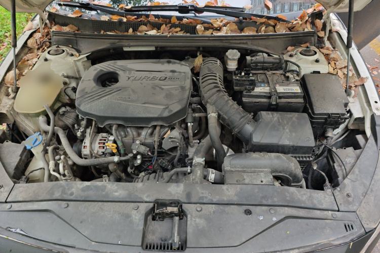 Used Hyundai Lafesta 2019 280TGDi Smart Speed Version China VI Standard Engine Bay