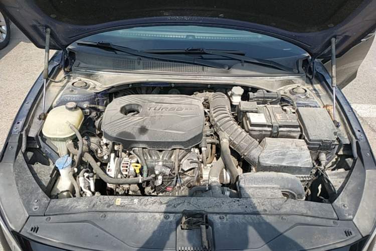 Used Hyundai Lafesta 2019 280TGDi Smart Edition China VI Standard Engine Bay