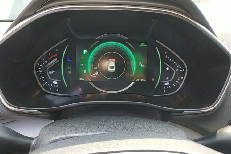 Used Hyundai Lafesta 2019 280TGDi Smart Edition China VI Standard Instrument Cluster