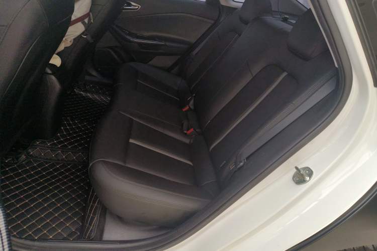 Used Hyundai Lafesta 2019 280TGDi Sport Edition China VI Interior 4