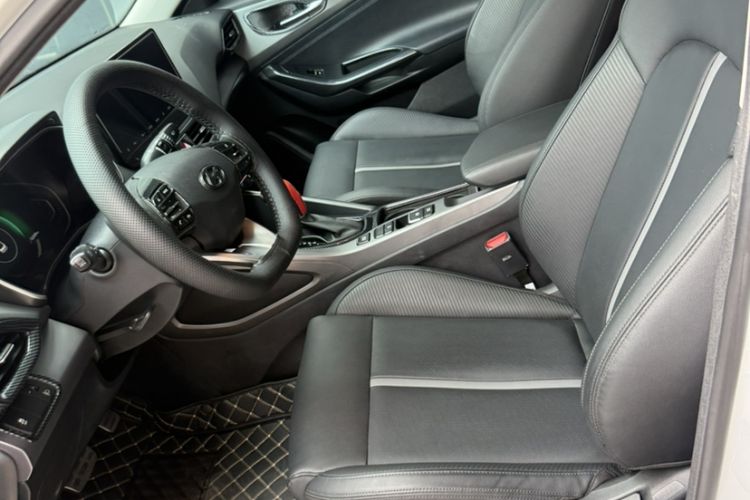 Used Hyundai Lafesta 2019 280TGDi Sport Edition China VI Left Front Seat