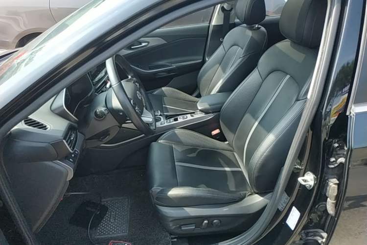 Used Hyundai Lafesta 2019 280TGDi Smart Edition China VI Standard Left Front Seat