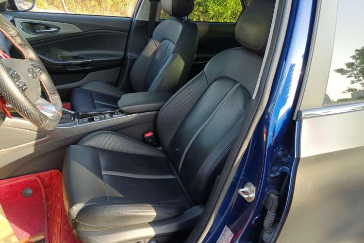 Used Hyundai Lafesta 2019 280TGDi Smart Speed Version China VI Standard Left Front Seat